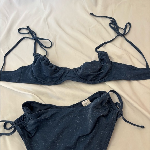 A&F Bikini Set - Picture 2 of 4